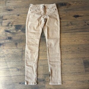 Vince Khakis Jeans with Zipper Detail